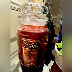 Yankee Candle Autumn Wreath Glitter 22 oz NEW